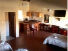 Lion & Leopard Lodge